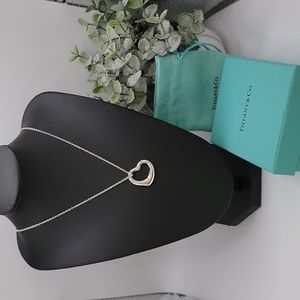 AUTHENTIC TIFFANY & CO OPEN HEART NECKLACE  NWOT
